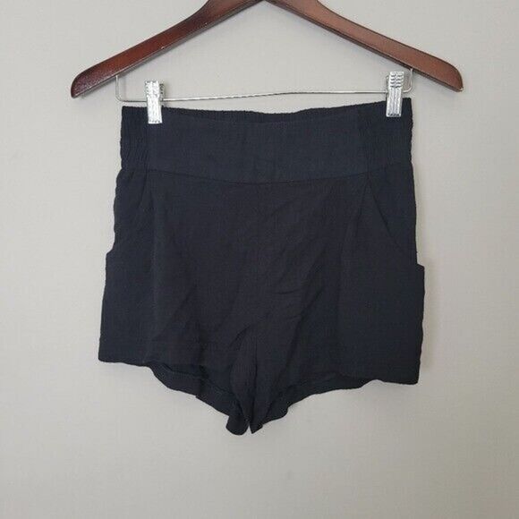 Aritzia Talula High Waisted Black Pull on Elastic Shorts Small - Picture 1 of 4